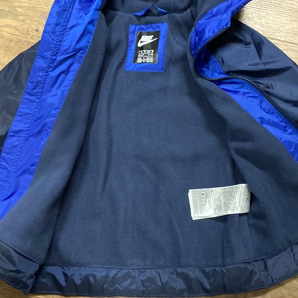 Nike jacket 4T - Picture 3 of 4